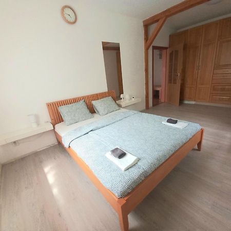 Apartmany Kocanda Jesenice  Room photo